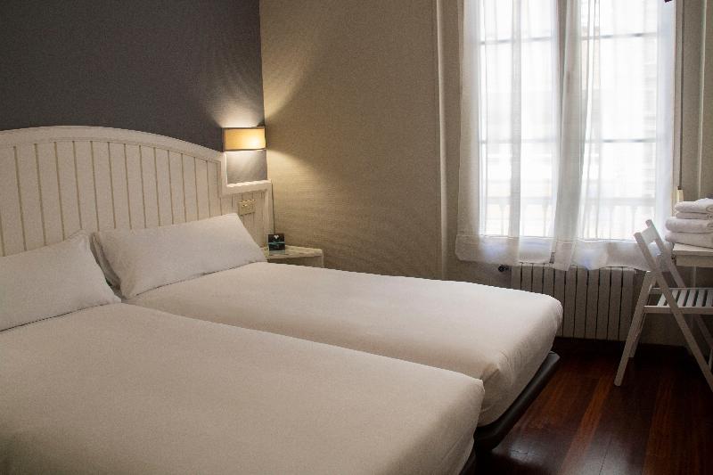 Alda Miramar Rooms Хихон Экстерьер фото