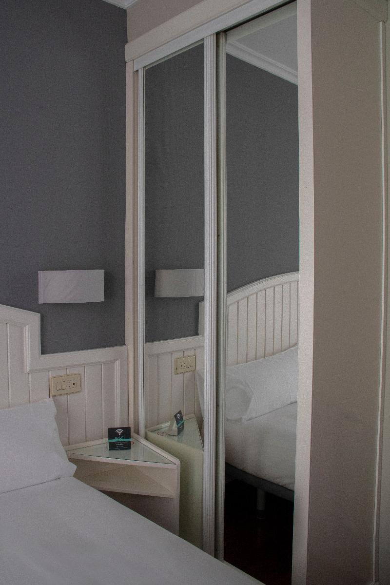 Alda Miramar Rooms Хихон Экстерьер фото